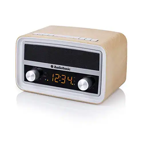 Radiowecker Holz AudioSonic Retro, AUX-in und USB-Anschlüsse