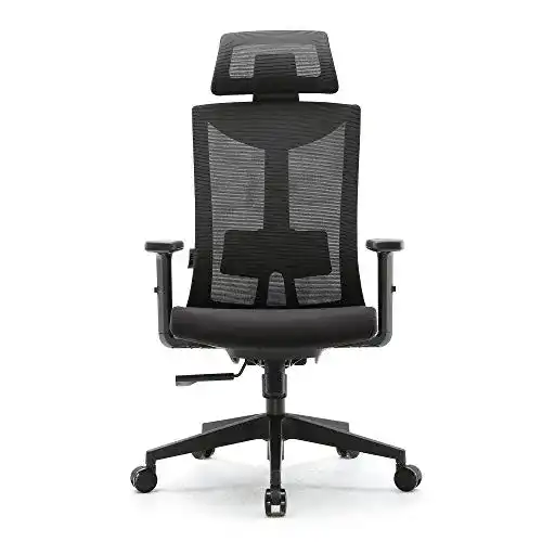 Ergonomischer Bürostuhl Umi Amazon Brand, atmungsaktiv