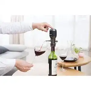 Weinbelüfter Vinaera PRO (MV7), Weltweit erster elektrischer