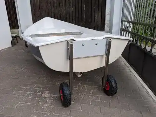 Slipräder Schlauchboot launchingwheels.com Heckräder