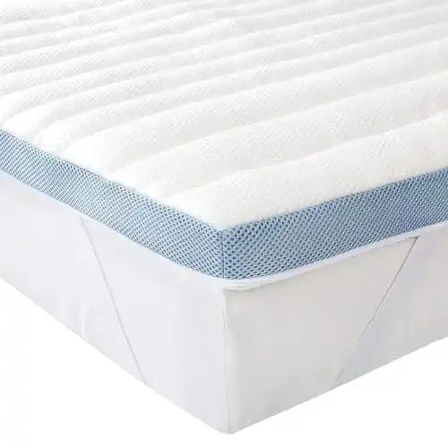 Topper (90×200) Amazon Basics, aus Luft-Memory-Schaumstoff
