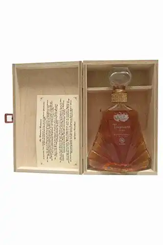 Tsipouro Katsaros Tirnavou Aged 700ml Flasche in Holzbox