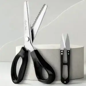 Zackenschere HANDI STITCH mit Fadenschneider – Schneiderschere