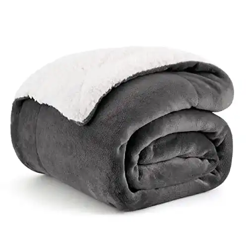 Kuscheldecke BEDSURE Decke Sofa anthrazit, warm Sherpa