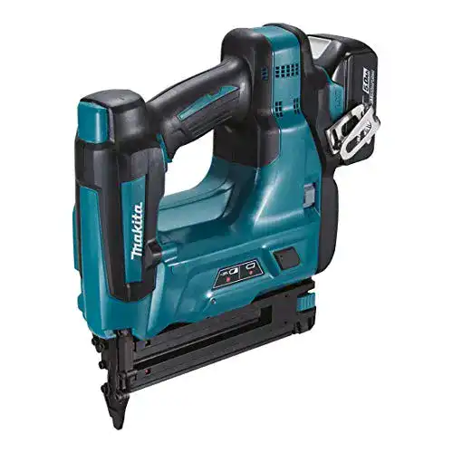 Akku-Nagler Makita Akku-Stauchkopfnagler 50 mm mit 2 Akkus