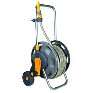 Schlauchwagen mit Schlauch Hozelock Montierter Schlauchwagen