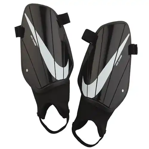 Die beste Fußball-Schienbeinschoner Nike Unisex-Adult Charge, M 2026 Test Bestseller Fußball-Schienbeinschoner Nike Unisex-Adult Charge, M