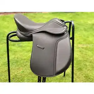 Dressursattel Easytrek Dressur-Sattel / VSD Treeless aus Leder