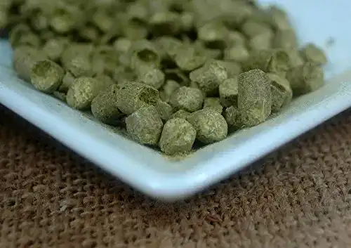 Hopfenpellets Naturix24, P90 Hallertauer Mittelfrüh 100g