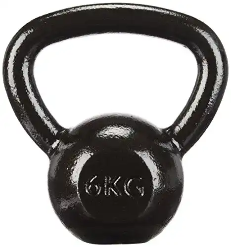 Kettlebell Amazon Basics – Kugelhantel aus Gusseisen, 06 kg