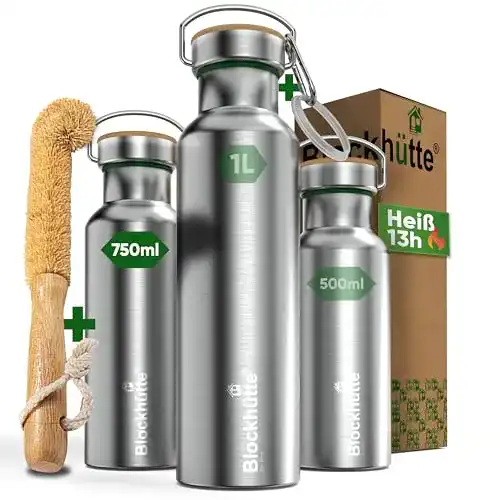 Edelstahl-Trinkflasche Blockhütte. isoliert mit Naturborsten Bürste