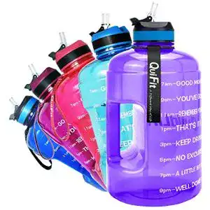 Trinkflasche mit Strohhalm QuiFit 2.2L Trinkflasche mit Aufgedruckt