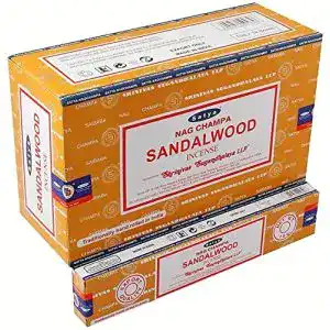Satya-Räucherstäbchen Satya Nag Champa Sandelholz, 12 Stück