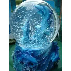 Schneekugel Geschenkestadl Grosse Delfin Delphine