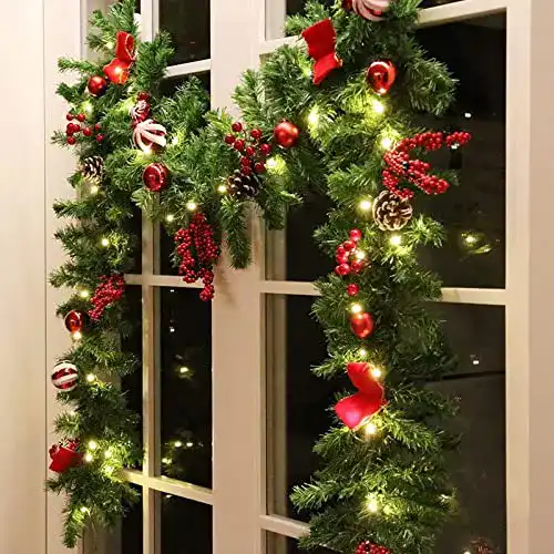 Weihnachtsgirlanden MorTime LED mit Tannenzapfen