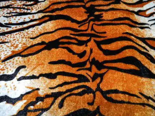 Pannesamt Mc-Stoff Samt Stoff Tiger Fell Stoff Fellimitat Bedruckt