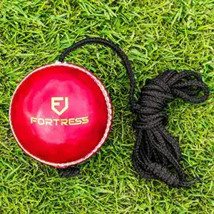 Cricket-Ball Fortress Kricketbälle mit Schnur Leder Kricketball