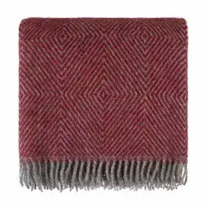 Wolldecke URBANARA 140×220 cm ‘Gotland’ Rot/Grau